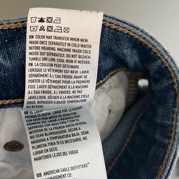 American Eagle Stretch Super High-Rise Flare, Medium Wash, Size 0 - Picture 12 of 12